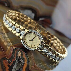 Womens ELGIN Gold & Silver Swarovski Crystal Hearts Bracelet Watch ELA72B